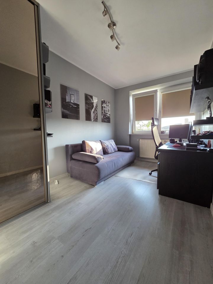 dom wolnostojący, 7 pokoi Toruń Bielany, ul. Jaśminowa. Zdjęcie 5