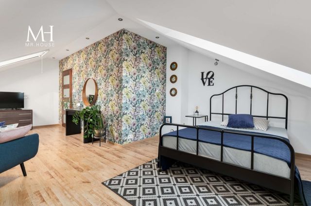 dom wolnostojący, 5 pokoi Pabianice. Zdjęcie 16