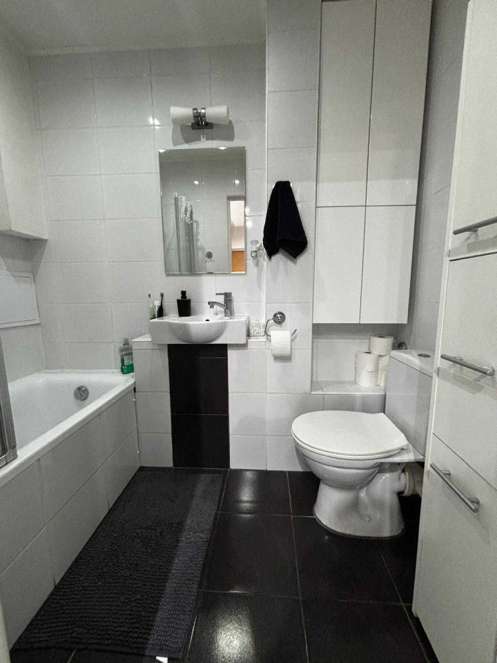 Mieszkanie 3-pokojowe Darłowo Centrum, ul. Stanisława Wyspiańskiego. Zdjęcie 4