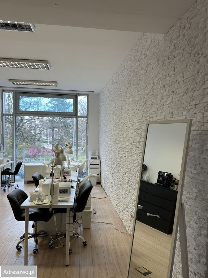 Lokal Wrocław Krzyki, pl. Powstańców Śląskich. Zdjęcie 4