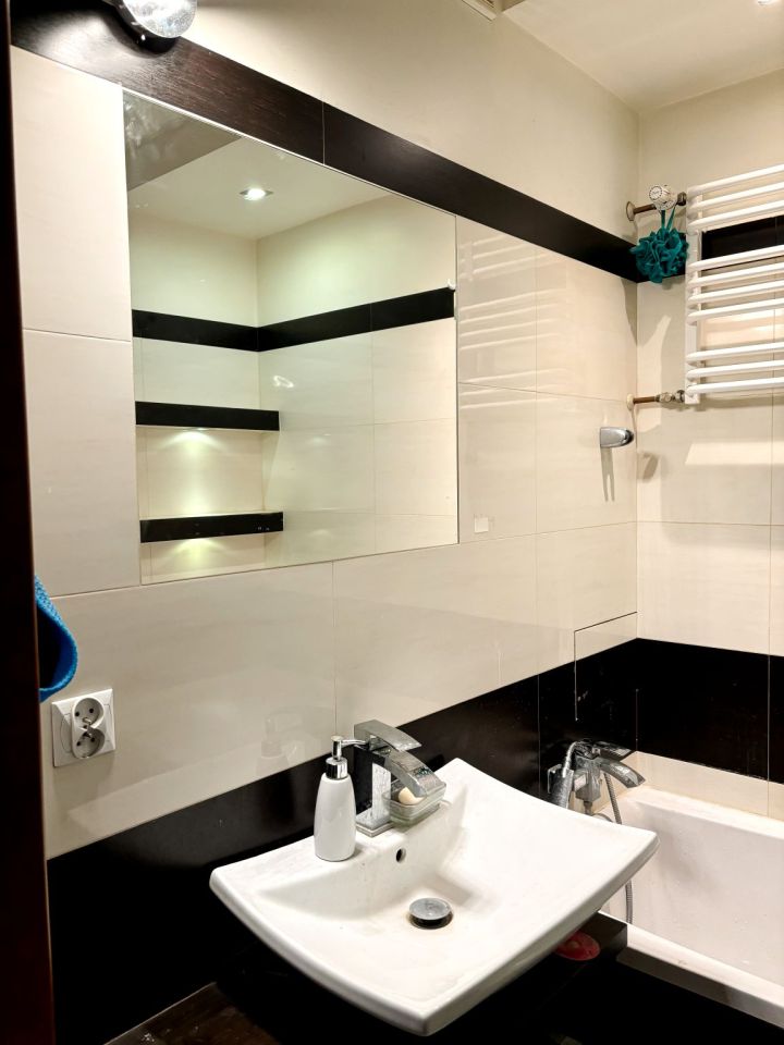 Mieszkanie 3-pokojowe Kalisz Dobrzec, ul. Prymasa Stefana Wyszyńskiego. Zdjęcie 2