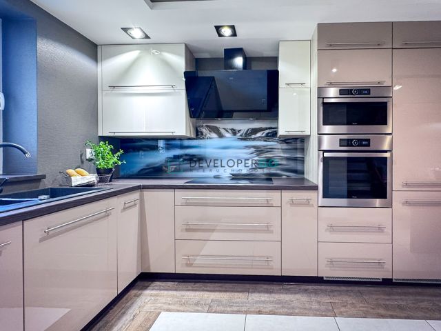 dom wolnostojący, 6 pokoi Jeleniewo. Zdjęcie 5