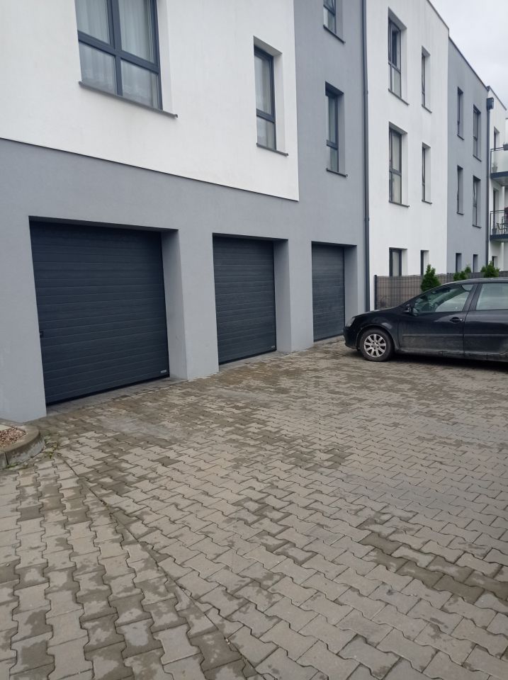 Garaż/miejsce parkingowe Bolszewo, ul. Orzechowa