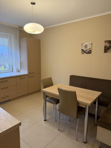 dom wolnostojący, 4 pokoje Sandomierz Chwałki. Zdjęcie 6