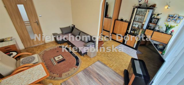Mieszkanie 4-pokojowe Tomaszów Mazowiecki, os. Strzelecka. Zdjęcie 4