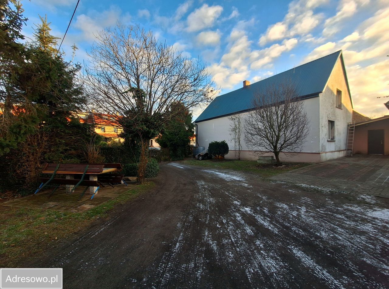 dom wolnostojący, 7 pokoi Oława, ul. Lipowa. Zdjęcie 3