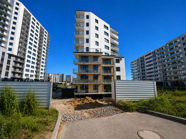 Mieszkanie 3-pokojowe Rzeszów, ul. bł. Karoliny. Zdjęcie 1