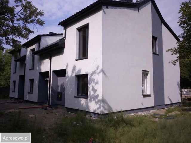 dom szeregowy, 6 pokoi Tarnowskie Góry Stare Tarnowice, ul. Fińska. Zdjęcie 1