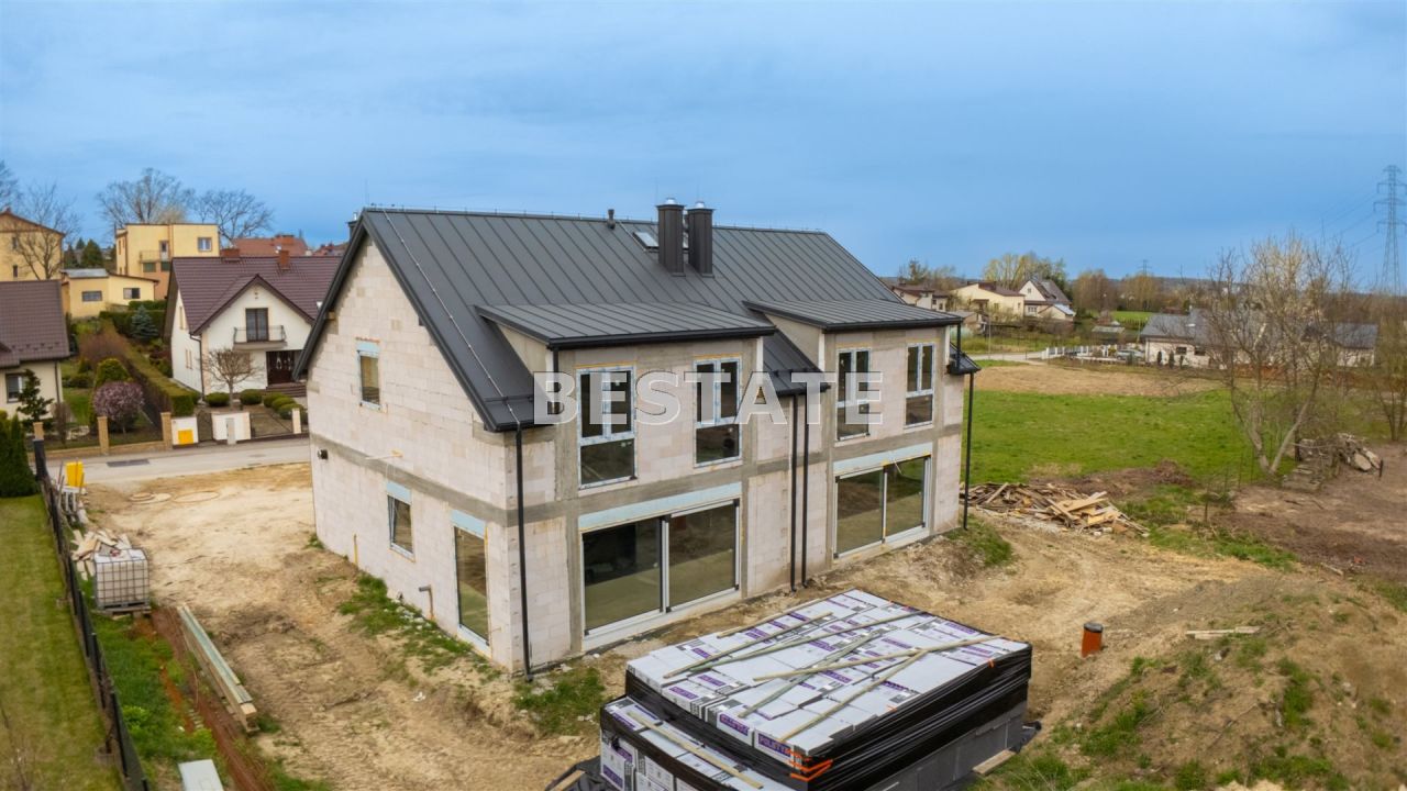 bliźniak, 5 pokoi Tarnowiec, ul. Nadbrzeżna. Zdjęcie 8