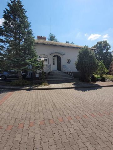 dom wolnostojący Nowa Karczma, ul. Kartuska. Zdjęcie 1