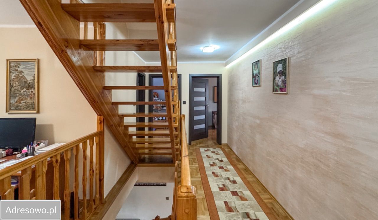 dom szeregowy, 6 pokoi Oława, ul. Adama Mickiewicza. Zdjęcie 10