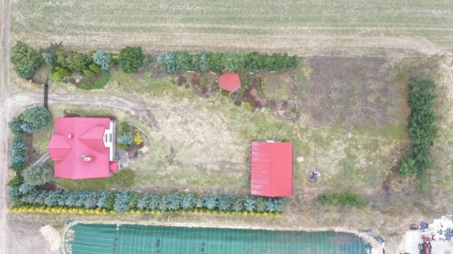 dom wolnostojący, 5 pokoi Korzeniste. Zdjęcie 7