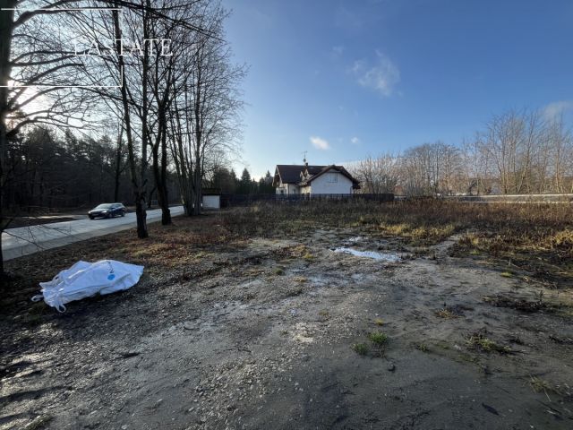 Działka inwestycyjna Janów, ul. Władysława Sikorskiego. Zdjęcie 5