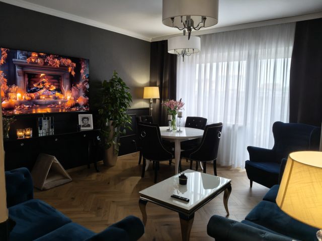 Mieszkanie 3-pokojowe Piotrków Trybunalski Śródmieście, ul. Juliusza Słowackiego. Zdjęcie 1