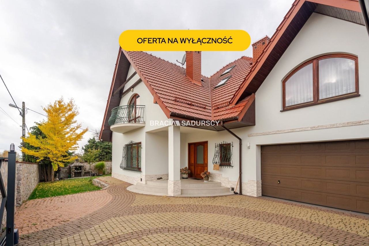 dom wolnostojący, 7 pokoi Modlniczka. Zdjęcie 1