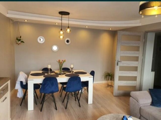 Mieszkanie 3-pokojowe Ostrowiec Świętokrzyski Centrum, ul. Iłżecka. Zdjęcie 1