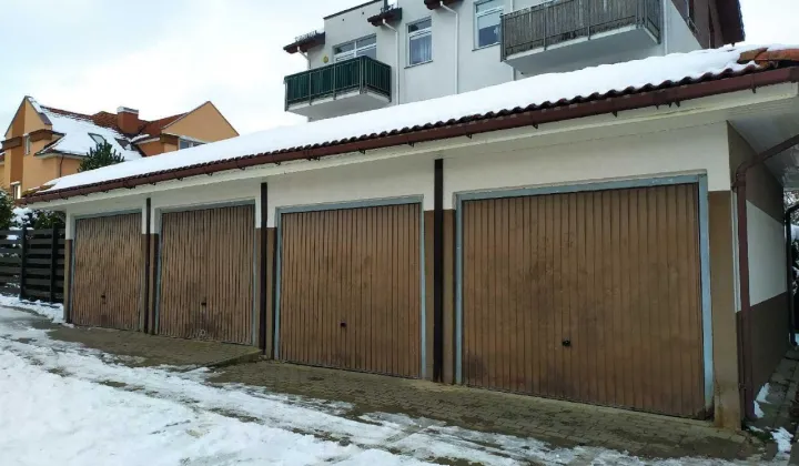 Garaż/miejsce parkingowe Kowale, ul. Zefira