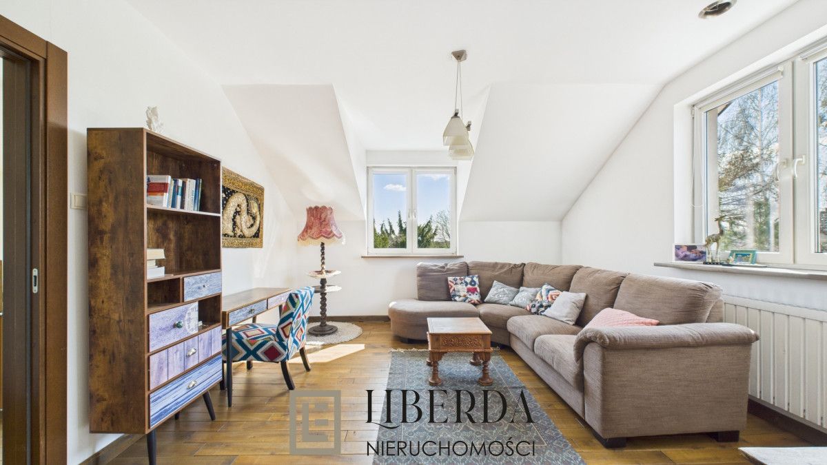 dom wolnostojący, 7 pokoi Motycz. Zdjęcie 14