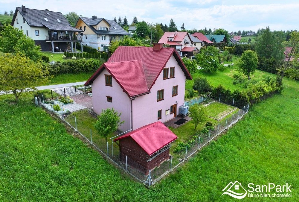 dom wolnostojący, 5 pokoi Lesko. Zdjęcie 4