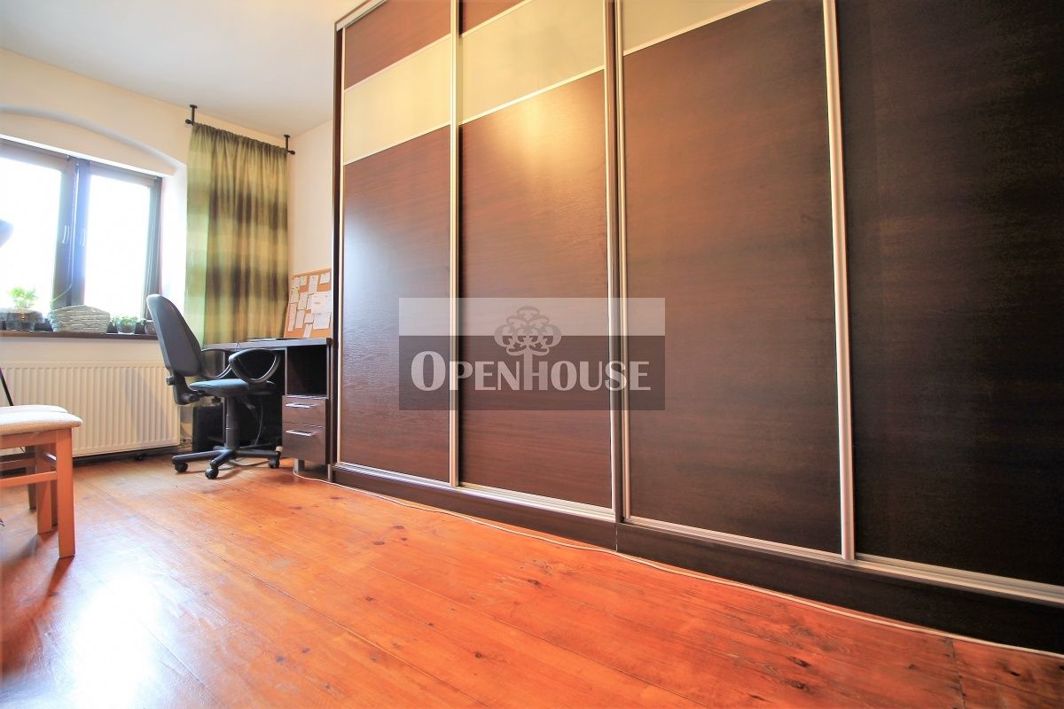 Mieszkanie 4-pokojowe Sława, ul. Waryńskiego. Zdjęcie 2