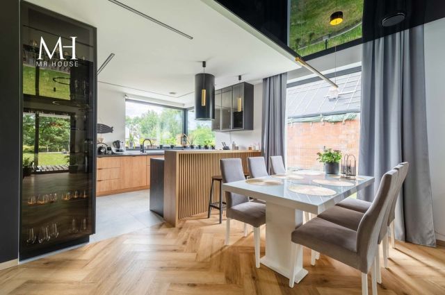 dom wolnostojący, 5 pokoi Ozorków. Zdjęcie 4