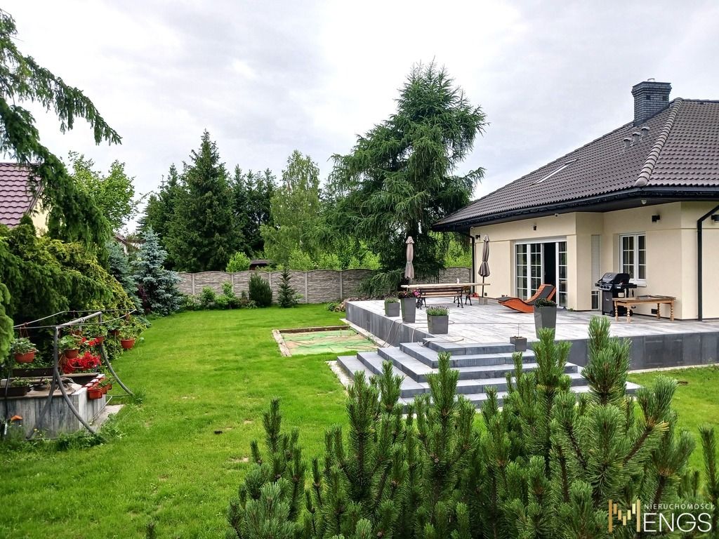 dom wolnostojący, 6 pokoi Ojrzanów, ul. Blanki i Igora. Zdjęcie 11