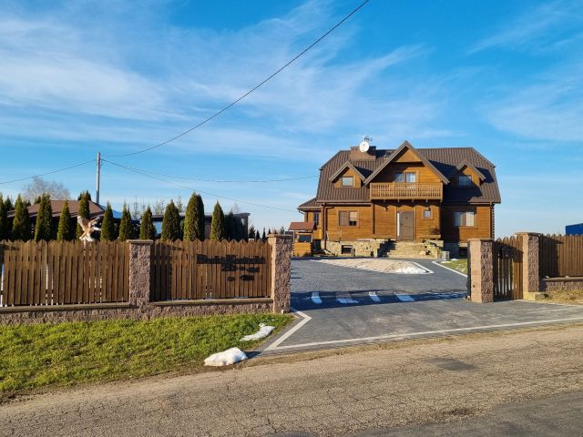 dom wolnostojący, 6 pokoi Borki-Kosiorki. Zdjęcie 1