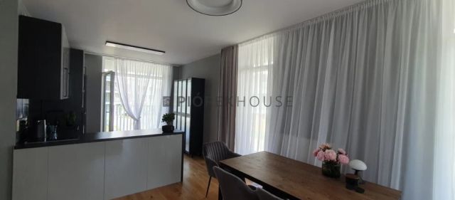 Mieszkanie 3-pokojowe Warszawa Praga-Południe, ul. Kokoryczki. Zdjęcie 4