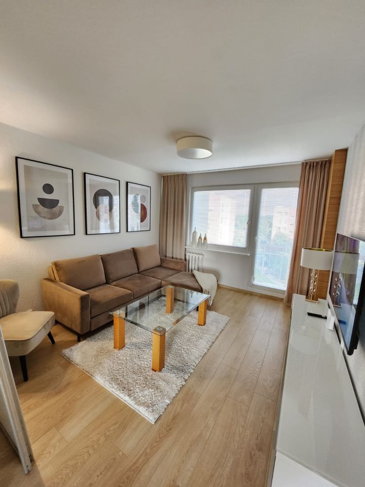 Mieszkanie 3-pokojowe Świdnica Centrum, Marcinkowskiego. Zdjęcie 1