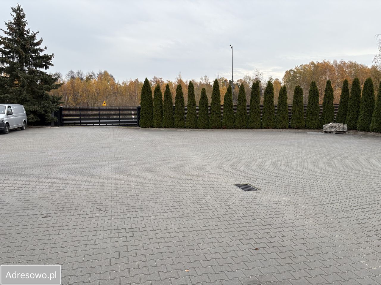 dom wolnostojący, 4 pokoje Grabów nad Pilicą, ul. Kazimierza Pułaskiego. Zdjęcie 3