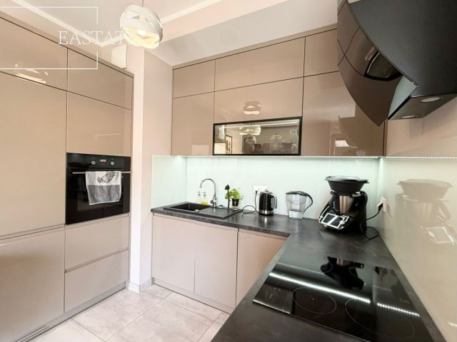 Mieszkanie 3-pokojowe Warszawa Wola, ul. Marcina Kasprzaka. Zdjęcie 2