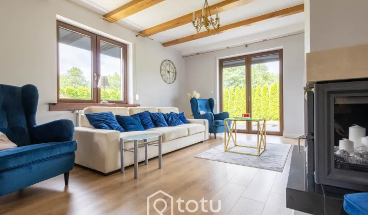 dom wolnostojący, 8 pokoi Gostynin