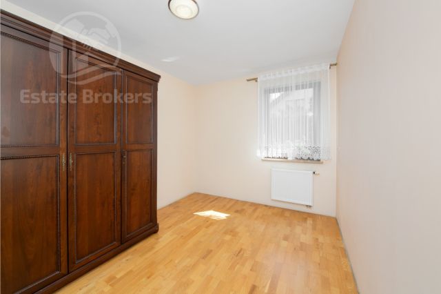 dom wolnostojący, 10 pokoi Żórawina, ul. Sportowa. Zdjęcie 8