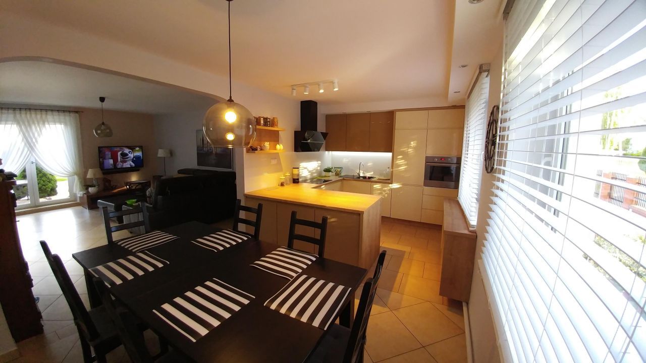 dom wolnostojący, 10 pokoi Nowęcin, ul. Słoneczna. Zdjęcie 12