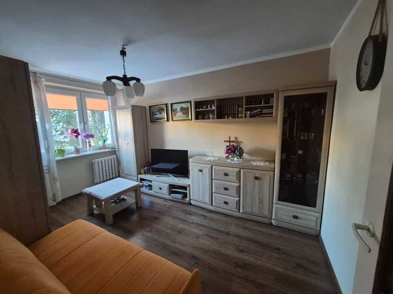 Mieszkanie 3-pokojowe Złotów, ul. Szkolna. Zdjęcie 1