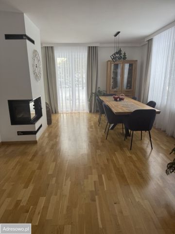 dom wolnostojący, 4 pokoje Jachranka. Zdjęcie 1