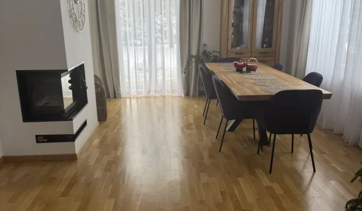 dom wolnostojący, 4 pokoje Jachranka