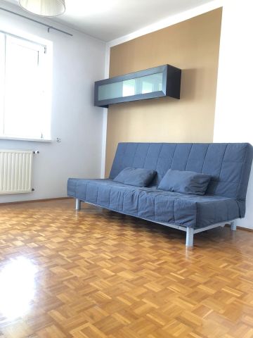 Mieszkanie 3-pokojowe Toruń Koniuchy, ul. Jana Mohna. Zdjęcie 1