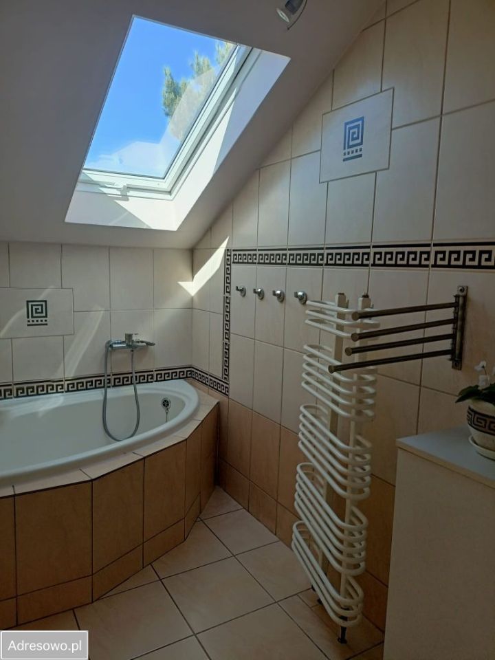 dom wolnostojący, 8 pokoi Częstochowa Stradom, ul. Królewska. Zdjęcie 7