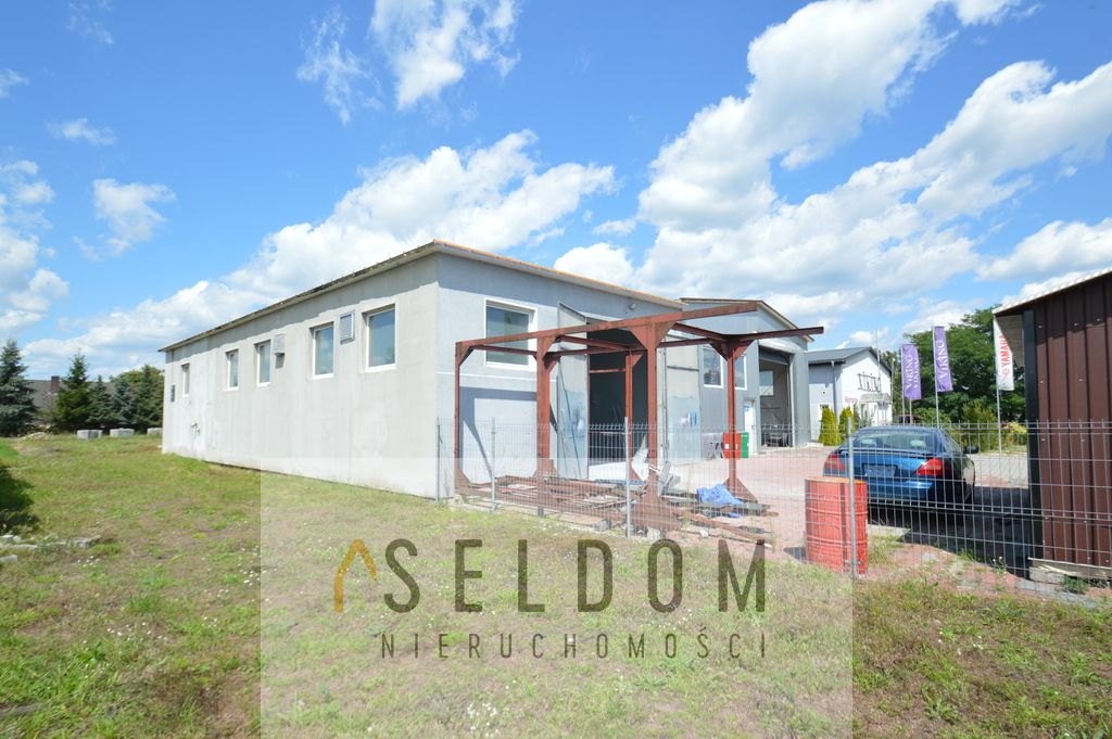 Hala/magazyn Stare Siołkowice. Zdjęcie 4