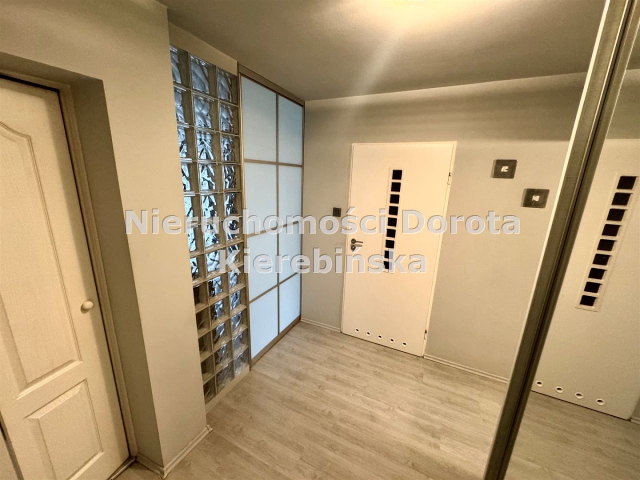Mieszkanie 2-pokojowe Tomaszów Mazowiecki, ul. Szeroka. Zdjęcie 9