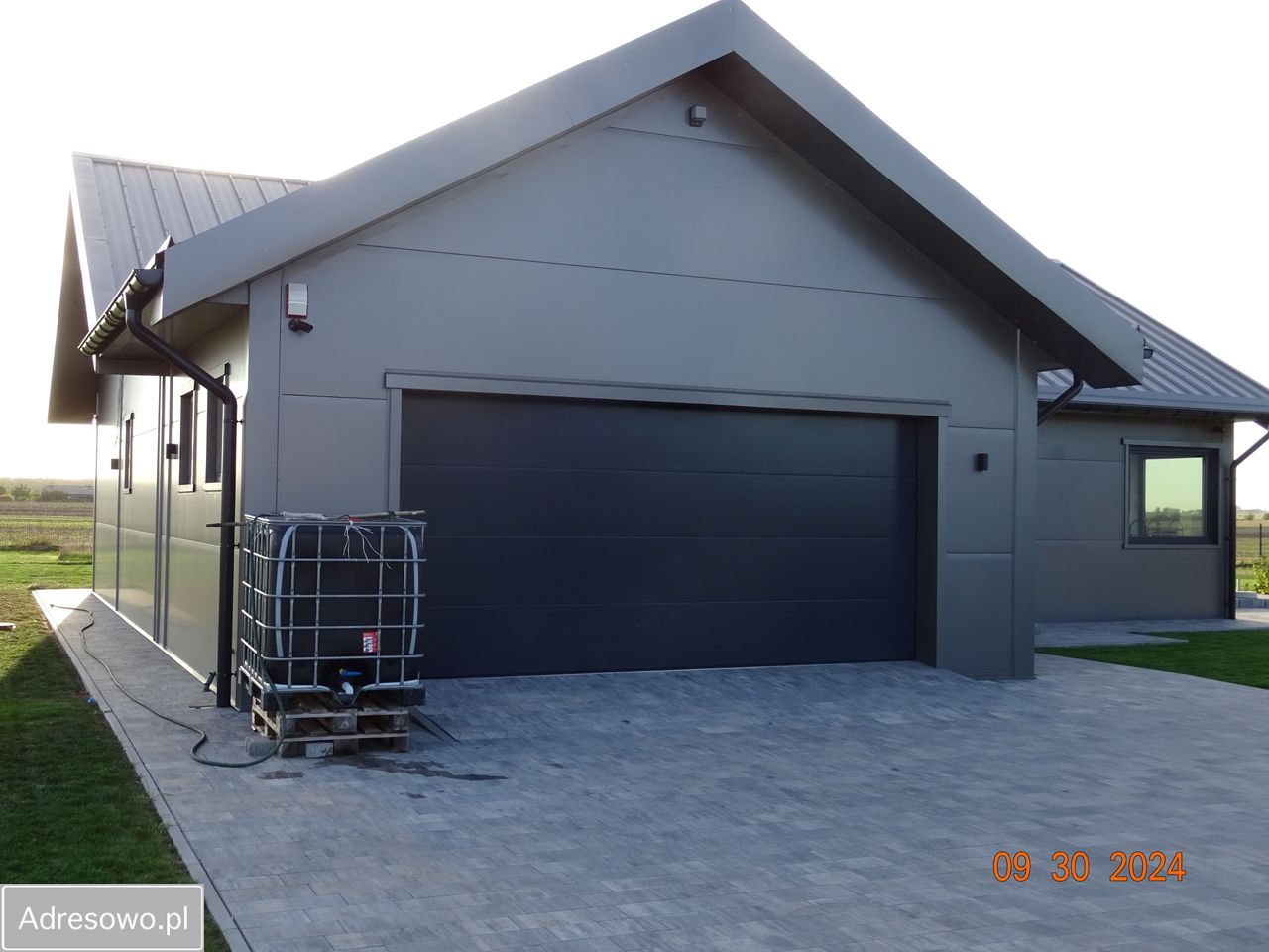 dom wolnostojący, 3 pokoje Łubianka, ul. bp. A. Szelążka. Zdjęcie 15