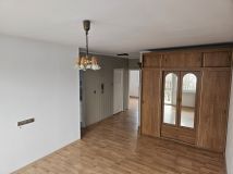 Mieszkanie 3-pokojowe Legnica, ul. Karkonoska. Zdjęcie 1