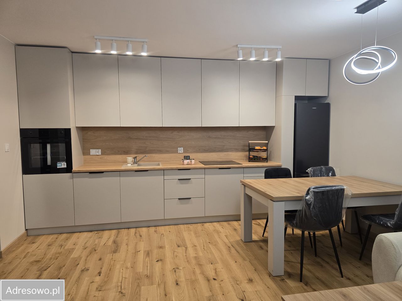 Mieszkanie 3-pokojowe Oleśnica Centrum, ul. 3 Maja. Zdjęcie 9