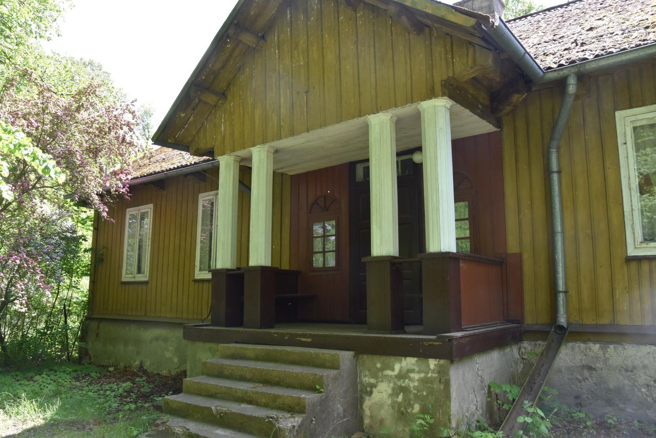 dom wolnostojący, 7 pokoi Tomaszów Mazowiecki Nagórzyce, ul. Starowiejska. Zdjęcie 2