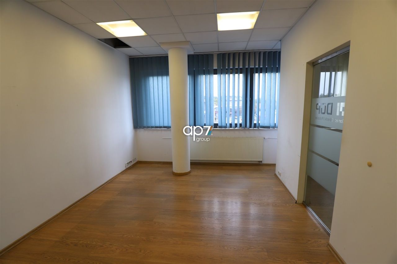 Biuro Kraków Łagiewniki-Borek Fałęcki, ul. Zakopiańska. Zdjęcie 12