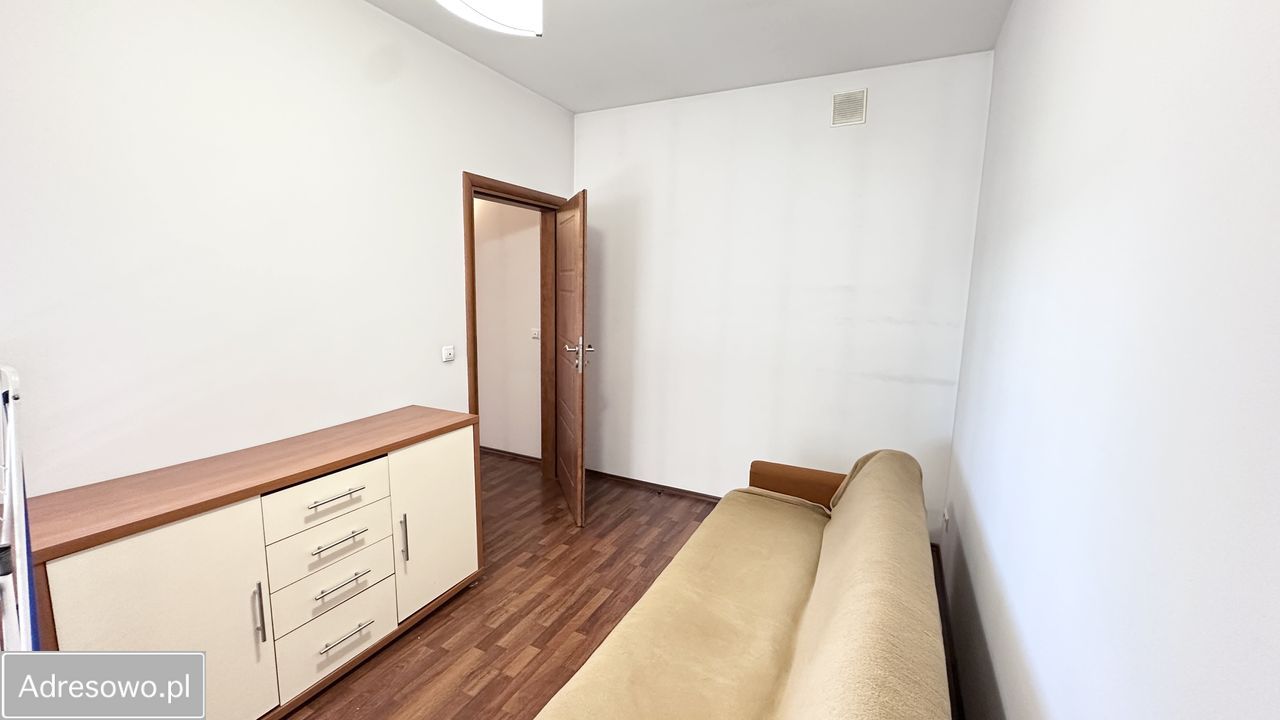 Mieszkanie 3-pokojowe Niemodlin, ul. Rynek. Zdjęcie 15