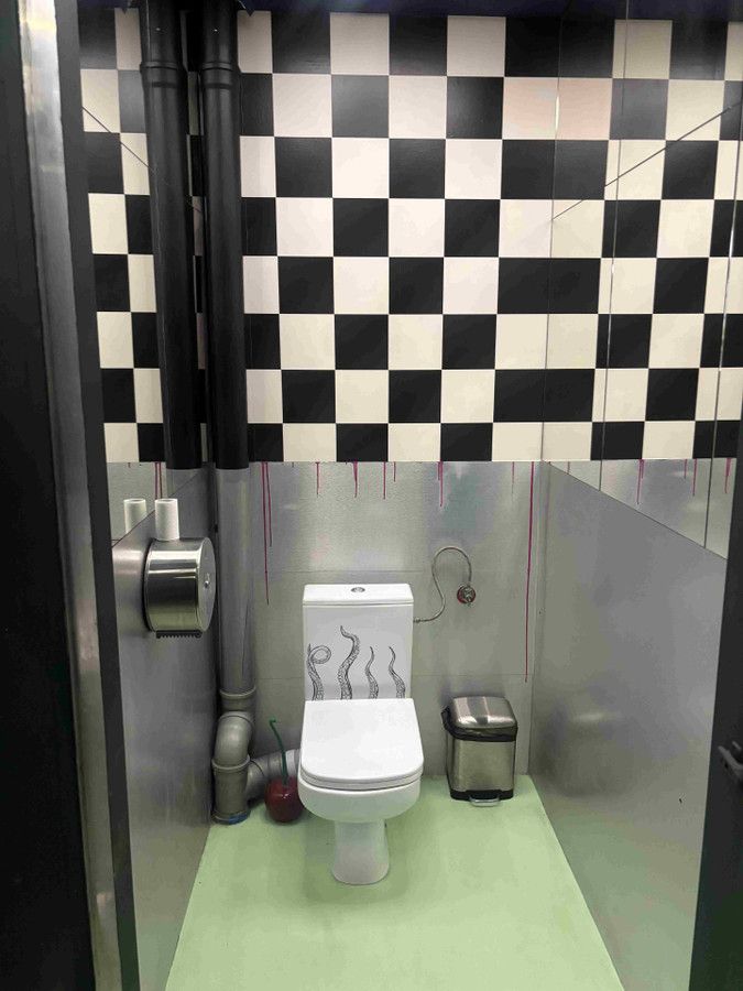 Lokal Kraków Zabłocie, ul. Tadeusza Romanowicza. Zdjęcie 11