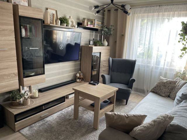 Mieszkanie 3-pokojowe Żary, ul. Okrzei. Zdjęcie 1