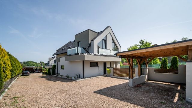 dom, 4 pokoje Krzywaczka. Zdjęcie 16